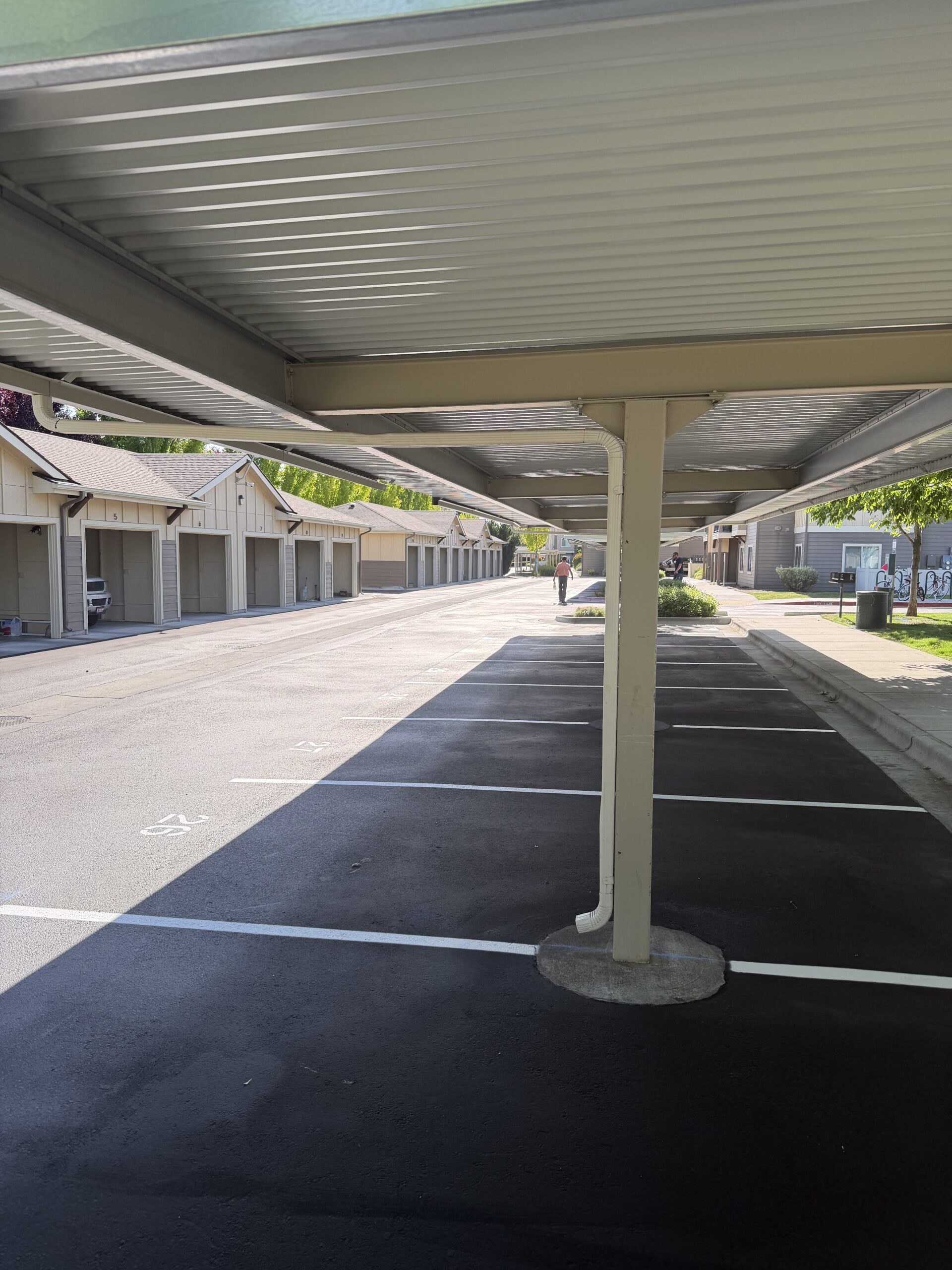 Finished asphalt surface